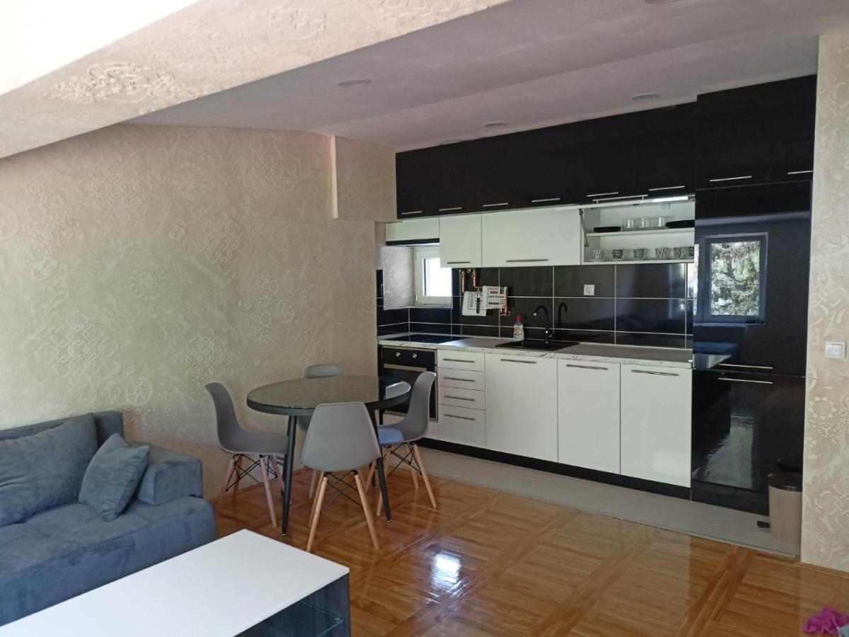 Apartamento Tina Užice Exterior foto